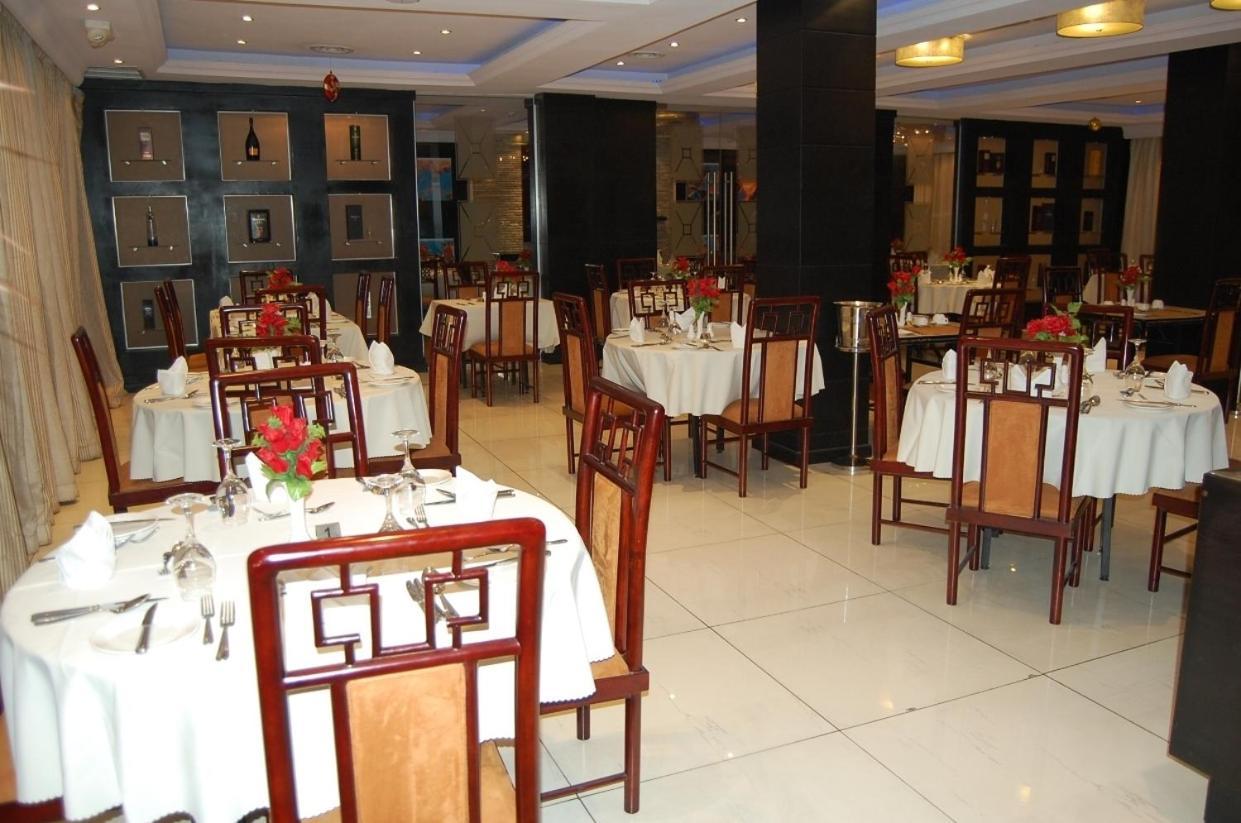 Owu Crown Hotel Ibadan Eksteriør billede