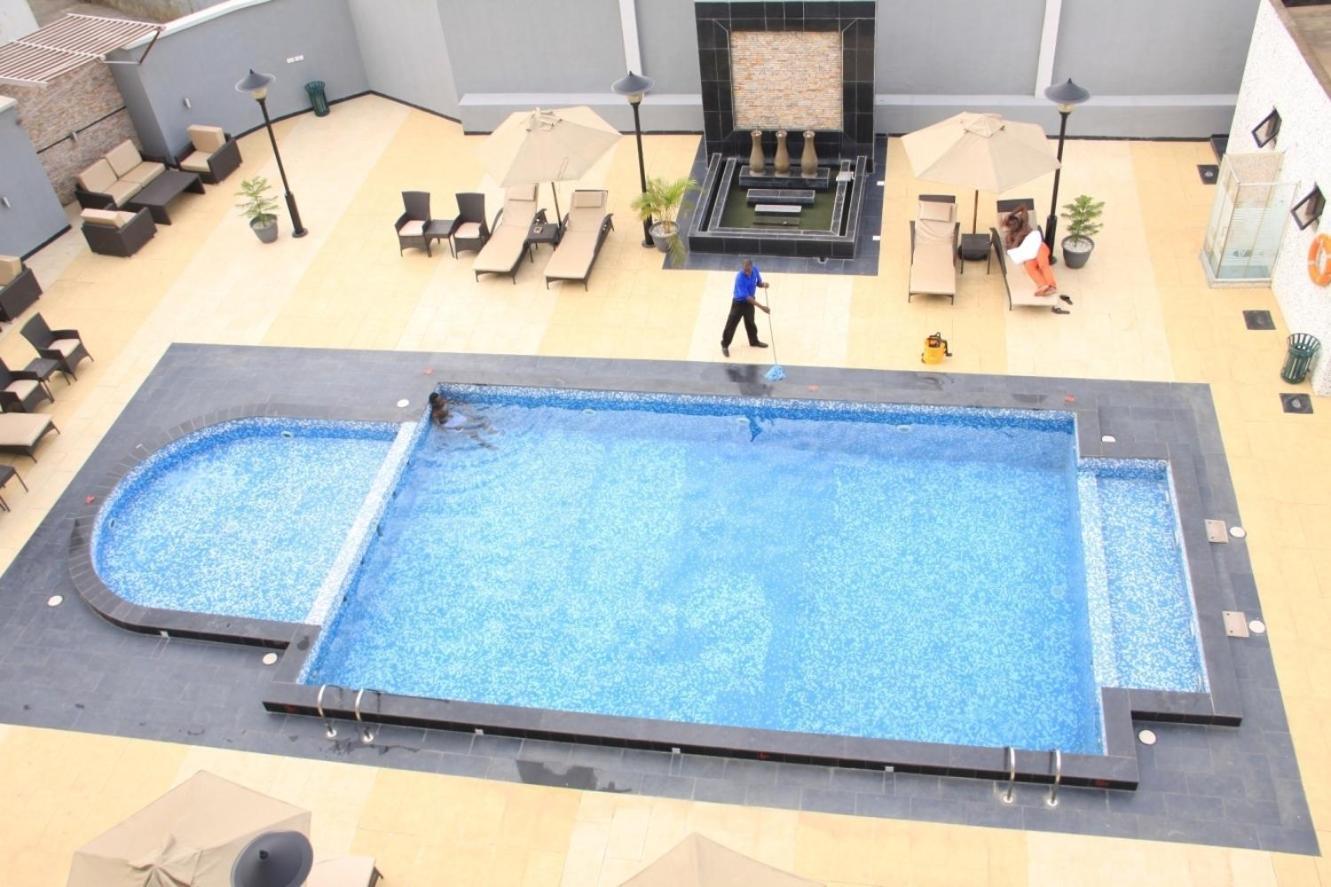Owu Crown Hotel Ibadan Eksteriør billede